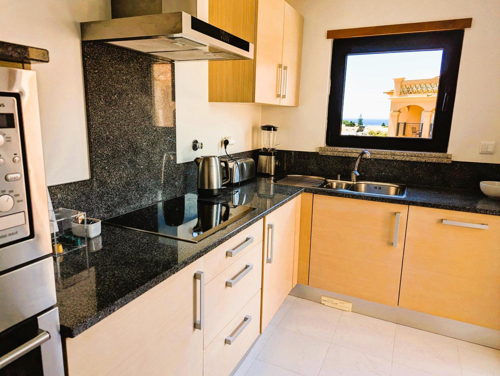 Luxury 3-Bedroom Apartment At High-End Luz Eksteriør bilde